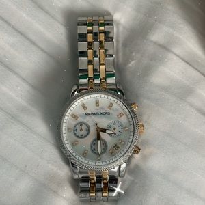 Michael Kors Watch 5057